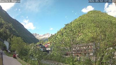 immagine della webcam nei dintorni di Padola: webcam Forni Avoltri