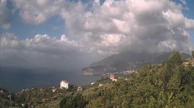 immagine della webcam nei dintorni di Barra: webcam Sant'Agata sui Due Golfi