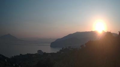 immagine della webcam nei dintorni di Sant'Agata sui Due Golfi: webcam Massa Lubrense