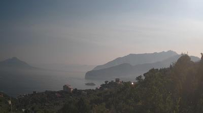 immagine della webcam nei dintorni di Sant'Agata sui Due Golfi: webcam Massa Lubrense