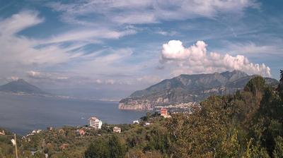 immagine della webcam nei dintorni di Vettica: webcam Massa Lubrense