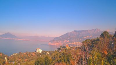 immagine della webcam nei dintorni di Sorrento: webcam Massa Lubrense