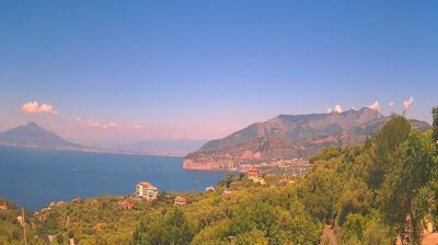 immagine della webcam nei dintorni di Positano: webcam Massa Lubrense