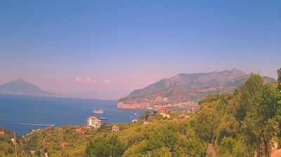 immagine della webcam nei dintorni di Torre del Greco: webcam Massa Lubrense
