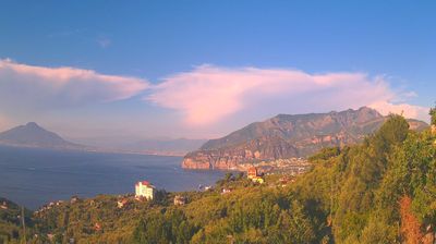 immagine della webcam nei dintorni di Vettica: webcam Massa Lubrense