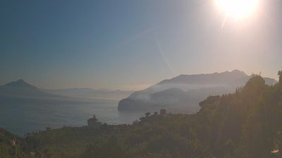 immagine della webcam nei dintorni di Napoli: webcam Massa Lubrense