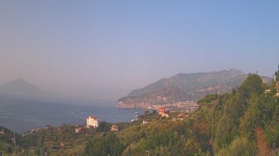 immagine della webcam nei dintorni di Vettica: webcam Massa Lubrense