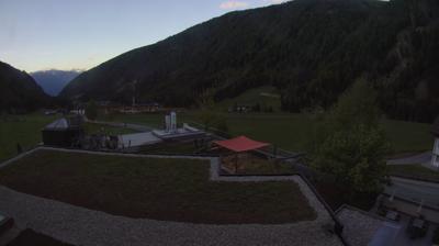 immagine della webcam nei dintorni di Selva dei Molini: webcam Valles