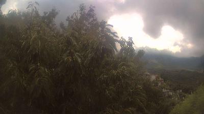 immagine della webcam nei dintorni di Sarzana: webcam Campo Cecina