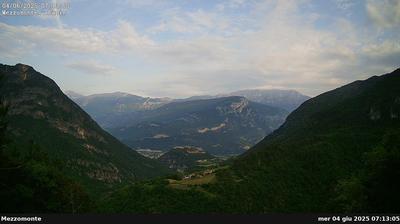 immagine della webcam nei dintorni di Folgaria: webcam Nomi