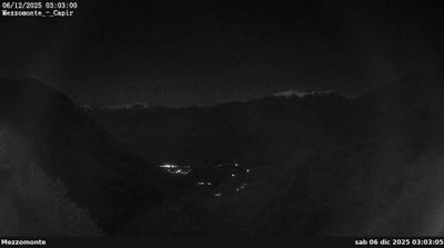 immagine della webcam nei dintorni di Laghi: webcam Besenello