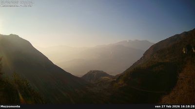 immagine della webcam nei dintorni di Passo Coe: webcam Besenello