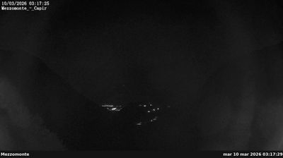 immagine della webcam nei dintorni di Laghi: webcam Besenello