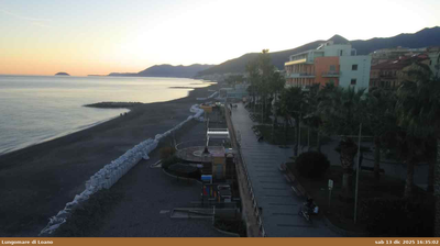 immagine della webcam nei dintorni di Albenga: webcam Loano