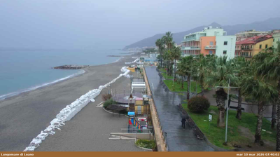 immagine della webcam nei dintorni di Finale Ligure: webcam Loano