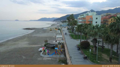 immagine della webcam nei dintorni di Garessio: webcam Loano