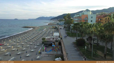 immagine della webcam nei dintorni di Nasino: webcam Loano