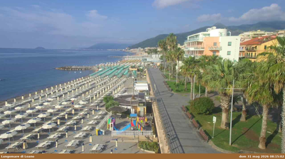 immagine della webcam nei dintorni di Vado Ligure: webcam Loano