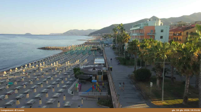 immagine della webcam nei dintorni di Bergeggi: webcam Loano