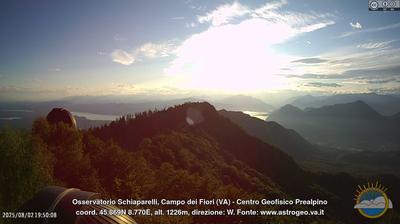 immagine della webcam nei dintorni di Campione d'Italia: webcam Castello Cabiaglio