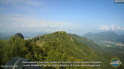 immagine della webcam nei dintorni di Maccagno: webcam Castello Cabiaglio