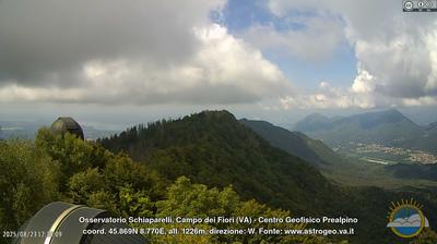 immagine della webcam nei dintorni di Curiglia con Monteviasco: webcam Castello Cabiaglio
