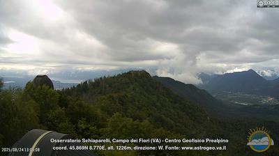 immagine della webcam nei dintorni di Cannero Riviera: webcam Castello Cabiaglio