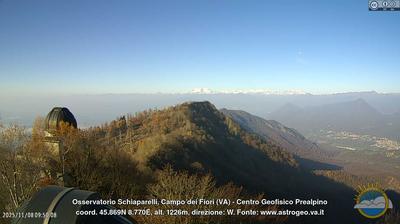 immagine della webcam nei dintorni di Campione d'Italia: webcam Castello Cabiaglio