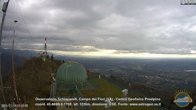 immagine della webcam nei dintorni di Castelseprio: webcam Castello Cabiaglio