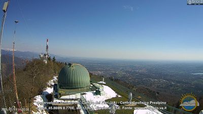 immagine della webcam nei dintorni di Monvalle: webcam Castello Cabiaglio