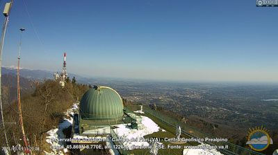 immagine della webcam nei dintorni di Valganna: webcam Castello Cabiaglio