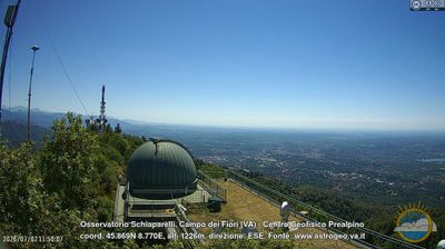 immagine della webcam nei dintorni di Valmorea: webcam Castello Cabiaglio