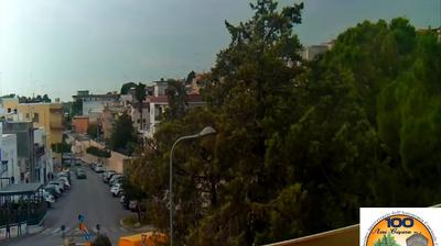 immagine della webcam nei dintorni di Monte d'Arena: webcam Crispiano