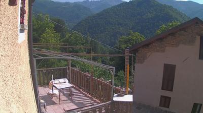 immagine della webcam nei dintorni di Magliano Alpi: webcam Pamparato