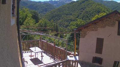 immagine della webcam nei dintorni di San Giacomo di Roburent: webcam Pamparato