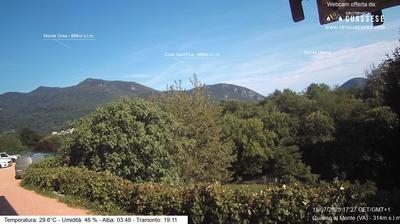 immagine della webcam nei dintorni di Binago: webcam Cuasso al Monte