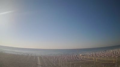 immagine della webcam nei dintorni di Lido delle Nazioni: webcam Bagni Lido di Volano