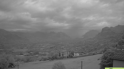 immagine della webcam nei dintorni di Sirtori: webcam Monte Marenzo