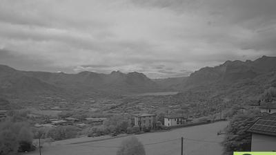 immagine della webcam nei dintorni di Piani d'Erna: webcam Monte Marenzo