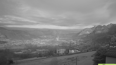 immagine della webcam nei dintorni di Piani d'Erna: webcam Monte Marenzo