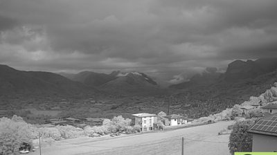 immagine della webcam nei dintorni di Civate: webcam Monte Marenzo