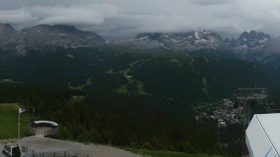 immagine della webcam nei dintorni di Marilleva: webcam Campo Carlo Magno
