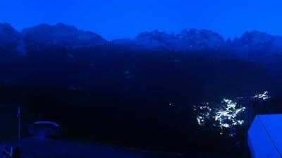 immagine della webcam nei dintorni di Ponte di Legno: webcam Campo Carlo Magno