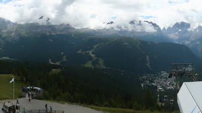 immagine della webcam nei dintorni di Madonna di Campiglio: webcam Campo Carlo Magno