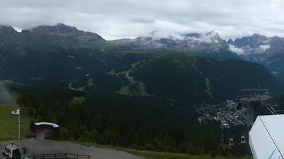 immagine della webcam nei dintorni di Rifugio Viviani: webcam Campo Carlo Magno