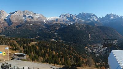 immagine della webcam nei dintorni di Novella: webcam Campo Carlo Magno