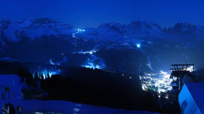 immagine della webcam nei dintorni di San Lorenzo in Banale: webcam Campo Carlo Magno