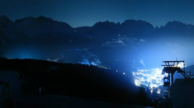 immagine della webcam nei dintorni di Marilleva: webcam Campo Carlo Magno