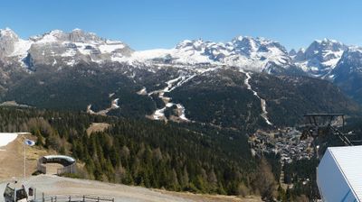 immagine della webcam nei dintorni di Pinzolo: webcam Campo Carlo Magno