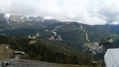 immagine della webcam nei dintorni di Marilleva: webcam Campo Carlo Magno